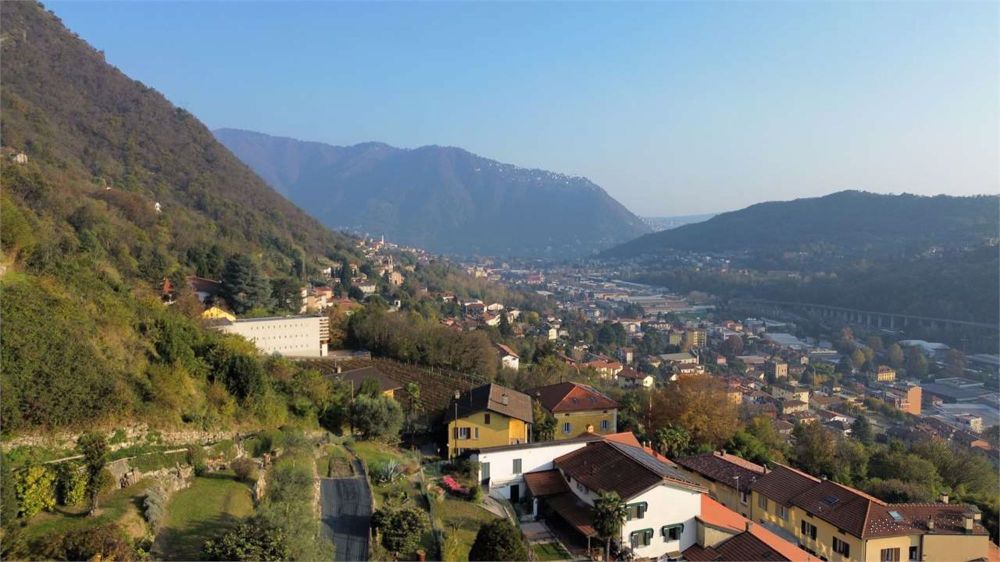 Nuovo Super Appartamento di Lusso con vista lago - Bild 2