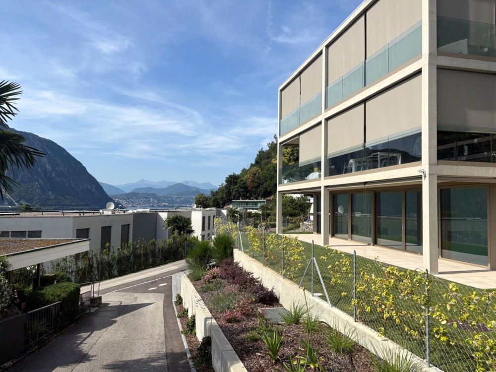TERRASSE, GARTEN UND BEZAUBERNDER BILCK, WAS KÖNNTE MAN NOCH MEHR WÜNSCHEN? - Bild 6