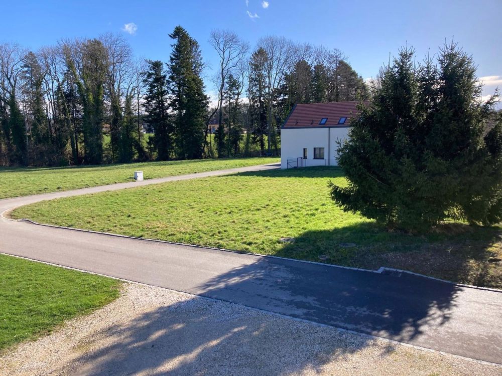 Prächtige individuelle Villen mit 5,5 Zimmern in Autavaux - Bild 7