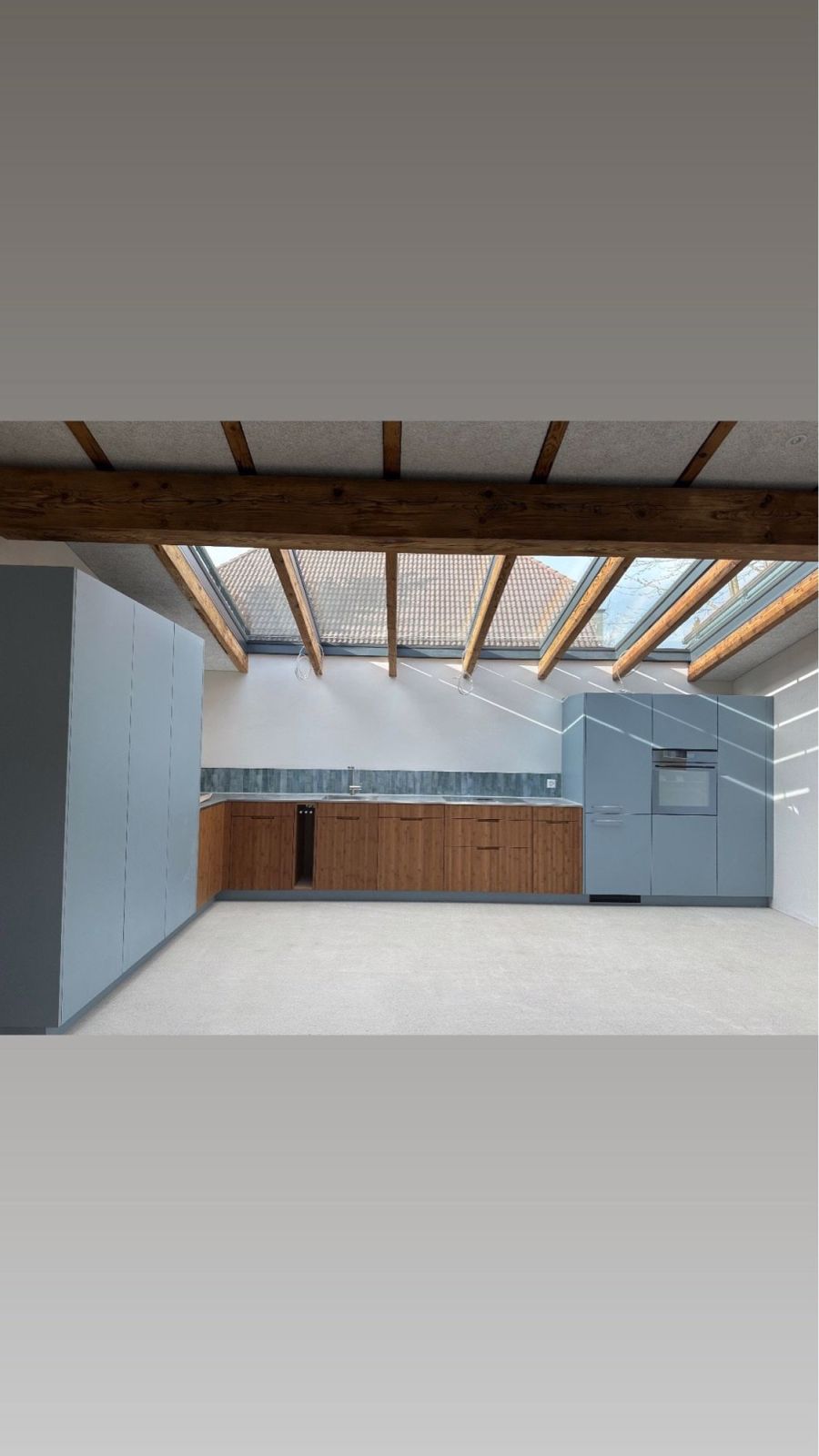 Helle Loft-Wohnung auf 90m2 + 60m2 Sitzplatz - Bild 1