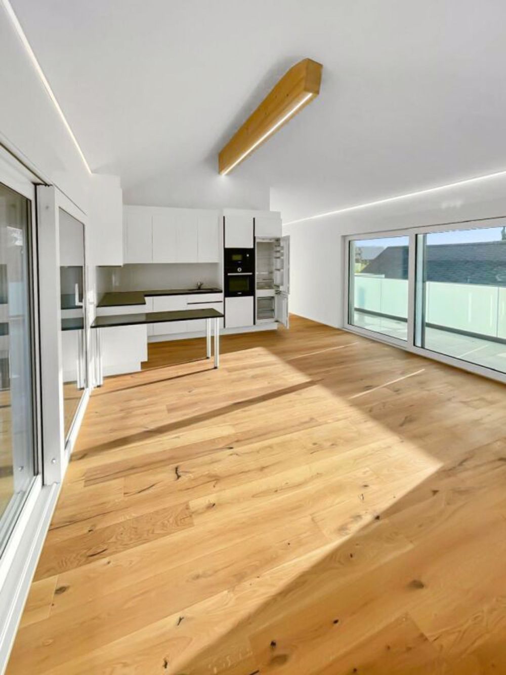 Grosszügige Wohnung in Naters - Bild 2