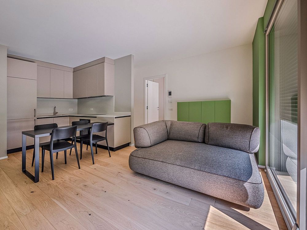 Modernes 2,5-Zimmer-Apartment in Chiasso - Bild 1