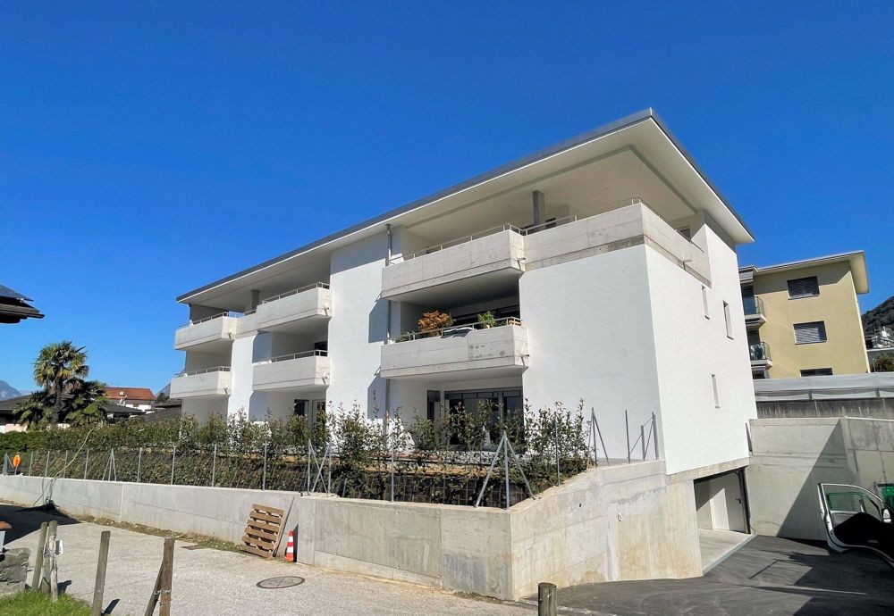 Neue Wohnung mit großem Garten und breiter Terrasse - Bild 1