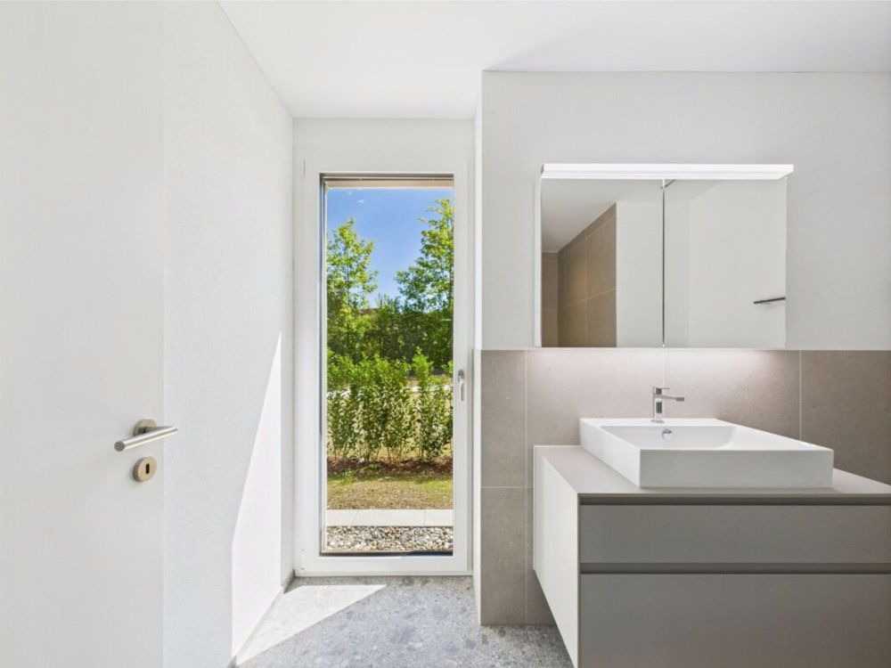 Neue 4.5-Zimmer Erdgeschoss Wohnung (C2) - Dusche/WC