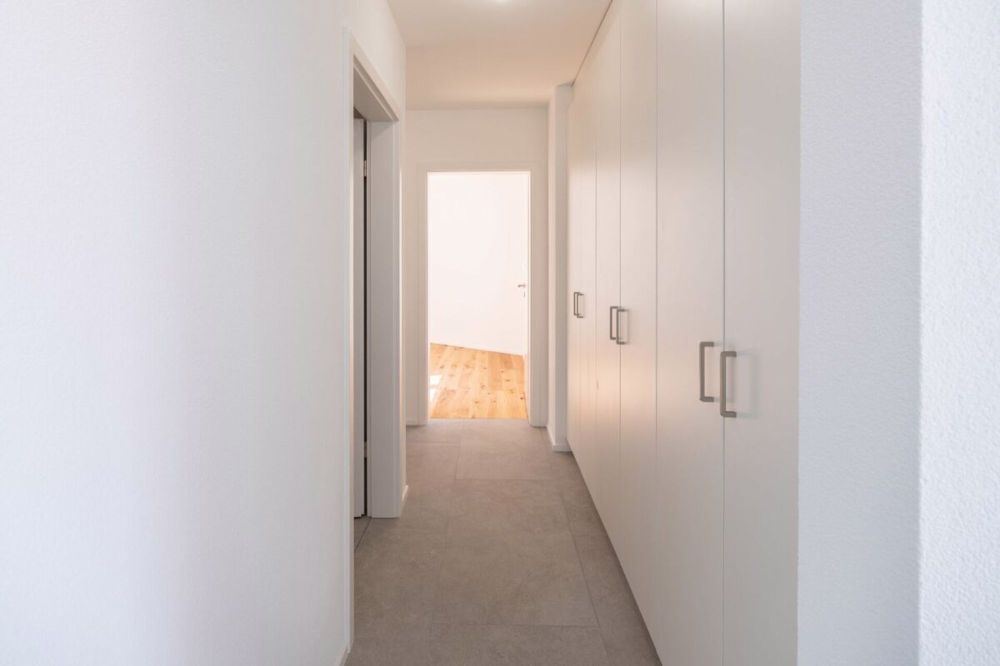 Exklusive 3.5 Zimmer Gartenwohnung - Bild 5