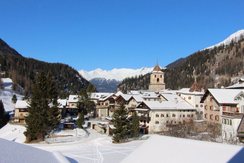 3 1/2 Zi-Dachwohnung 91 m2 - im Dorf - Nähe Skilift - Bild 8