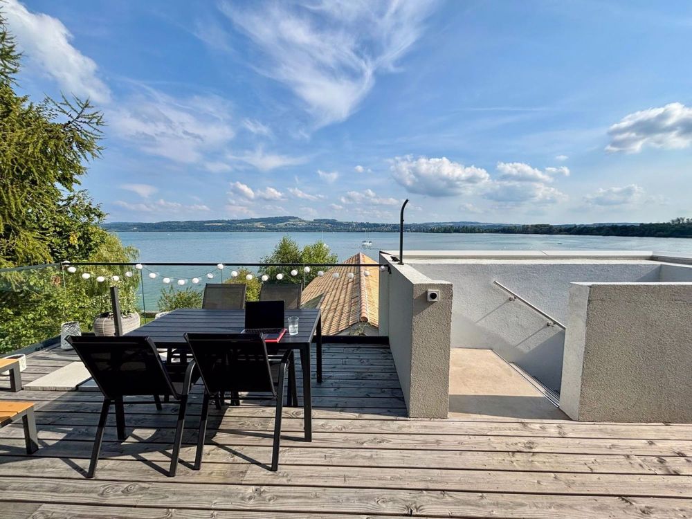 Prächtige 3.5-Zimmer-Neuwohnung mit großem Balkon-Terrasse und atemberaubendem Blick auf den See - Bild 1