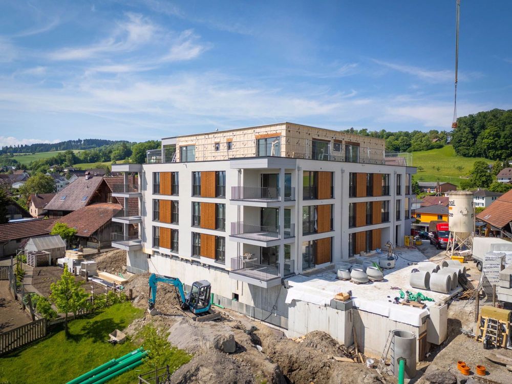 *Erstbezug* Moderne 4.5-Zimmerwohnung in Reitnau mit Panoramablick - Bild 1