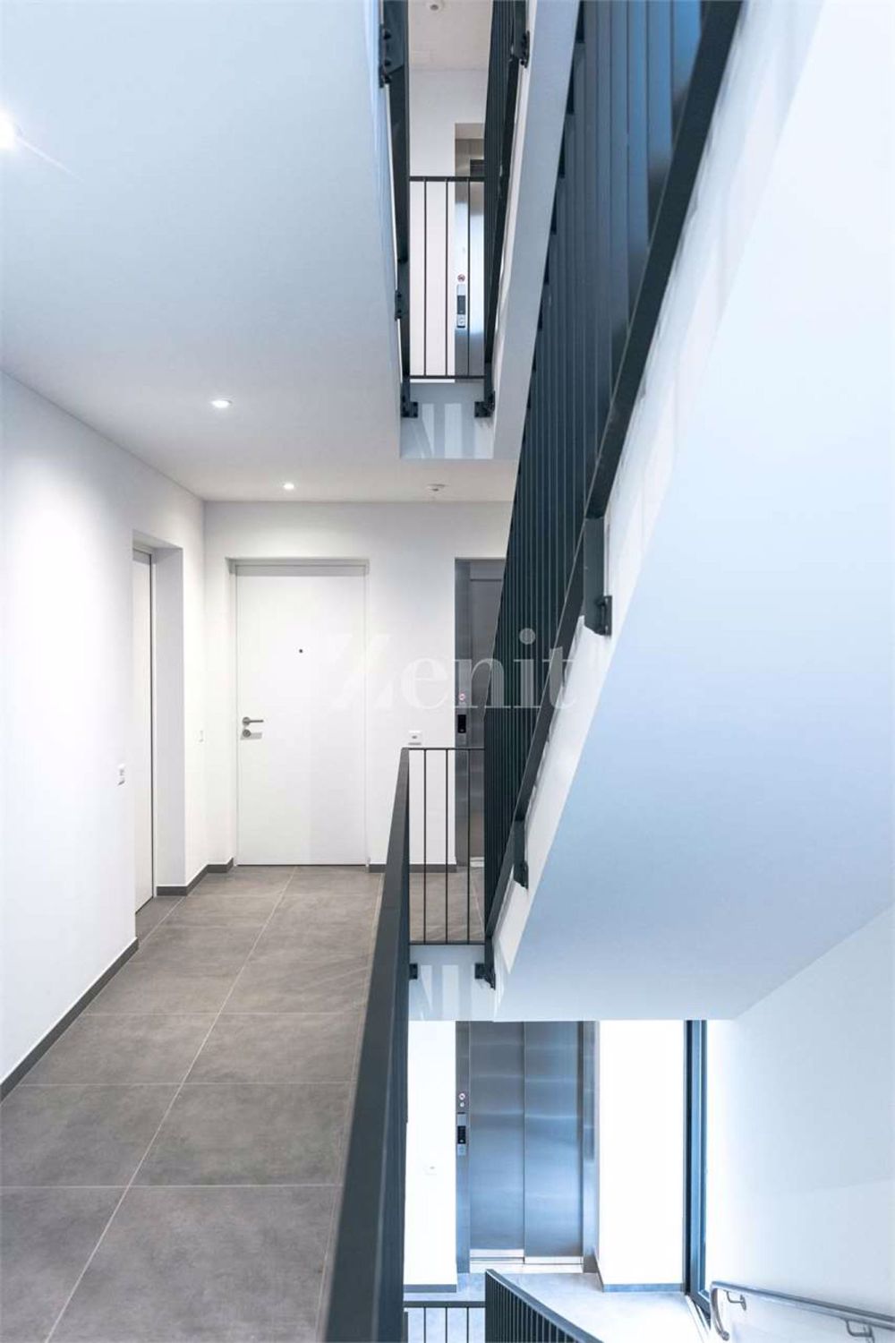 Neue 2.5-Zimmer-Wohnung mit Garten - Bild 4