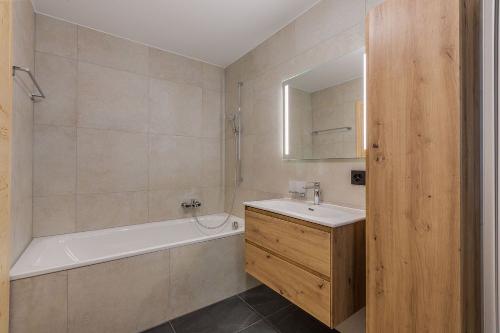 3.5 pièces dans chalet de 2 appartements - Bild 7
