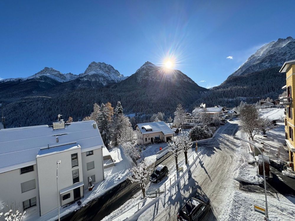 Traumhaftes Wohnen in Scuol. Exklusive 5.5-Zimmer-Wohnung. - Bild 1