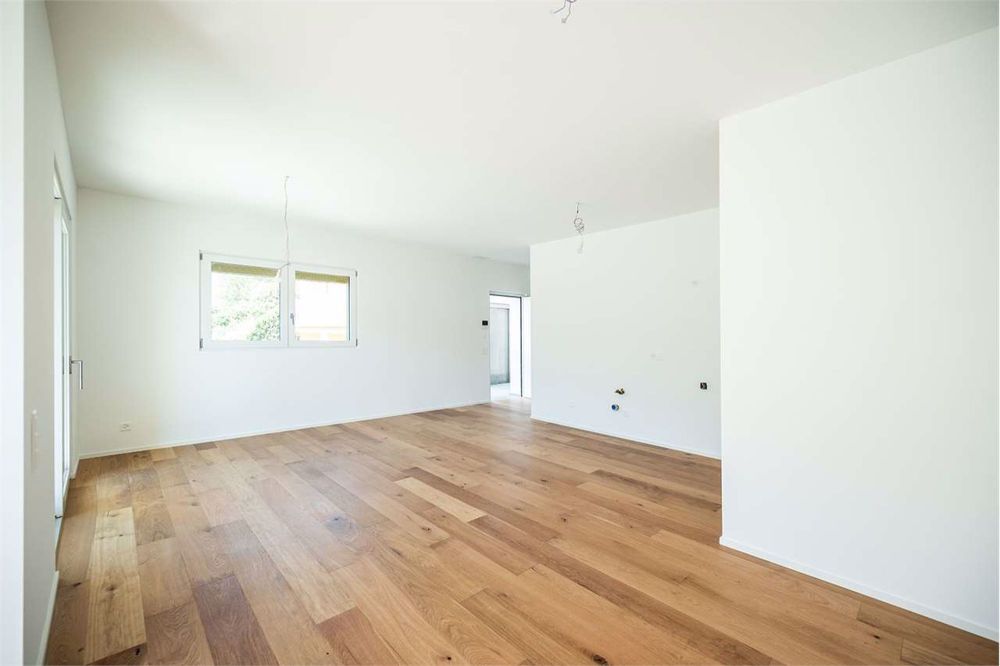 Helles Dachgeschoss 4.5 mit Balkon und Seeblick - Bild 10