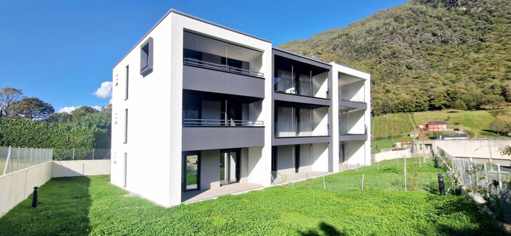 Wunderschöne neue 3,5-Zimmer-Wohnung mit hohem Standard und privatem Garten. - Bild 2