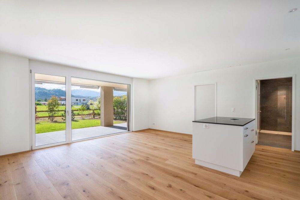 Wohlfühlen leicht gemacht: Charmante 2.5-Zimmer-Wohnung an bester Lage - Bild 1