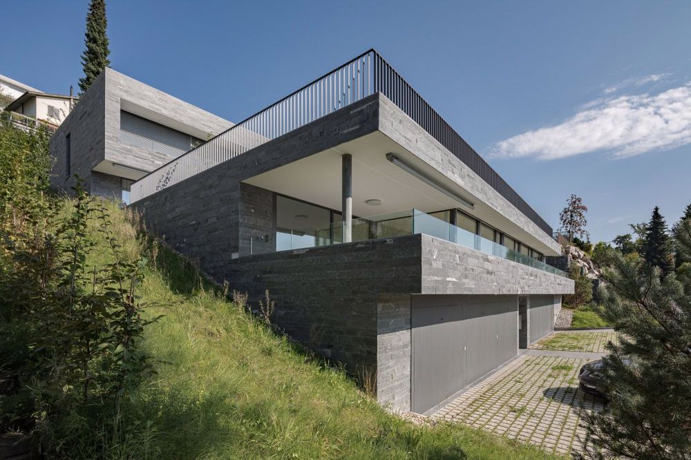 Exklusives Wohnen mit Weitblick – Traumhafte Neubauwohnung mit grosszügiger Terrasse am Sonnenberg - Bild 2