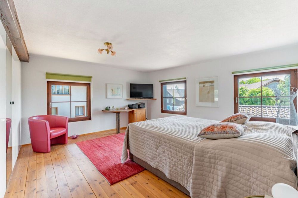 Es stattlechs Eifamiliehuus i ländlecher Omgäbig - Bild 10