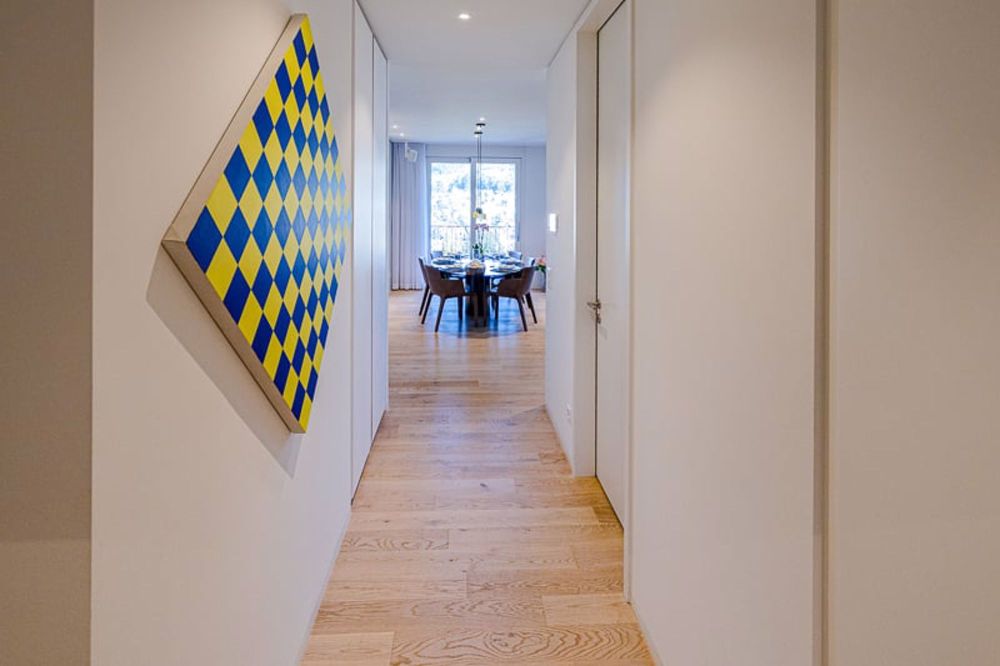 Exklusive Maisonette-Einheit mit hochwertigem Innenausbau und traumhafter Panoramaaussicht - Bild 8