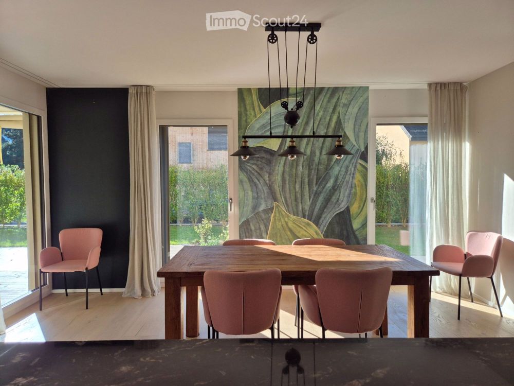 5 ½-Zimmer Gartenwohnung mit grossem Landanteil & Sitzplatz - Bild 2