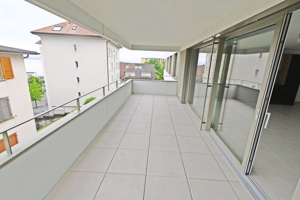 Prächtige Wohnung mit 17 m2 Balkon in der Nähe von Geschäften - Bild 7