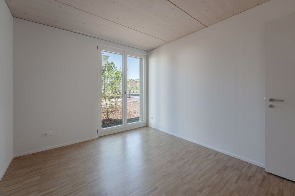 Grosszügige Wohnung mit Gartensitzplatz zu vermieten! - Zimmer 2