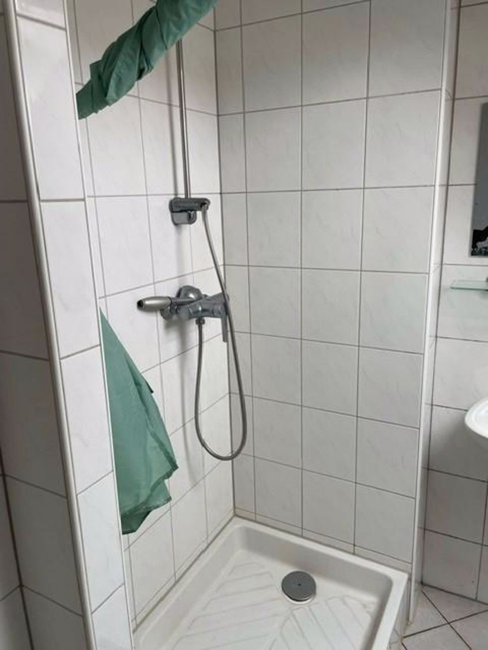 möblierte 1-Zimmer-Dachwohnung - Bild 5