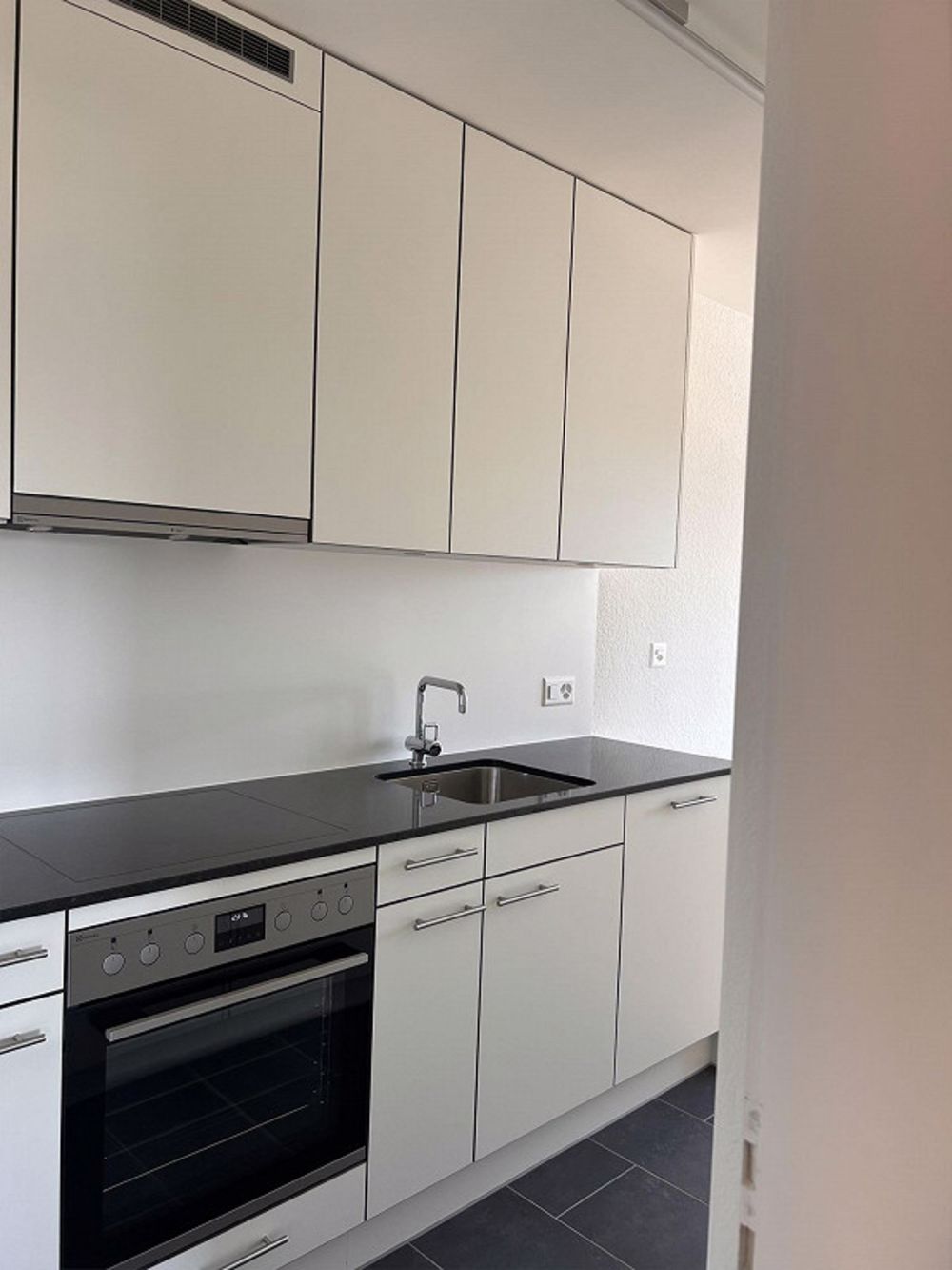 neusanierte 3.5-Zimmerwohnung im Wankdorf mit Top-Aussicht - Bild 10