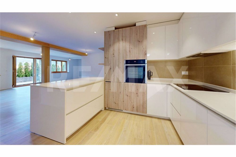 Appartement de Plain-Pied avec Grande Terrasse – Entièrement Rénové - Bild 3