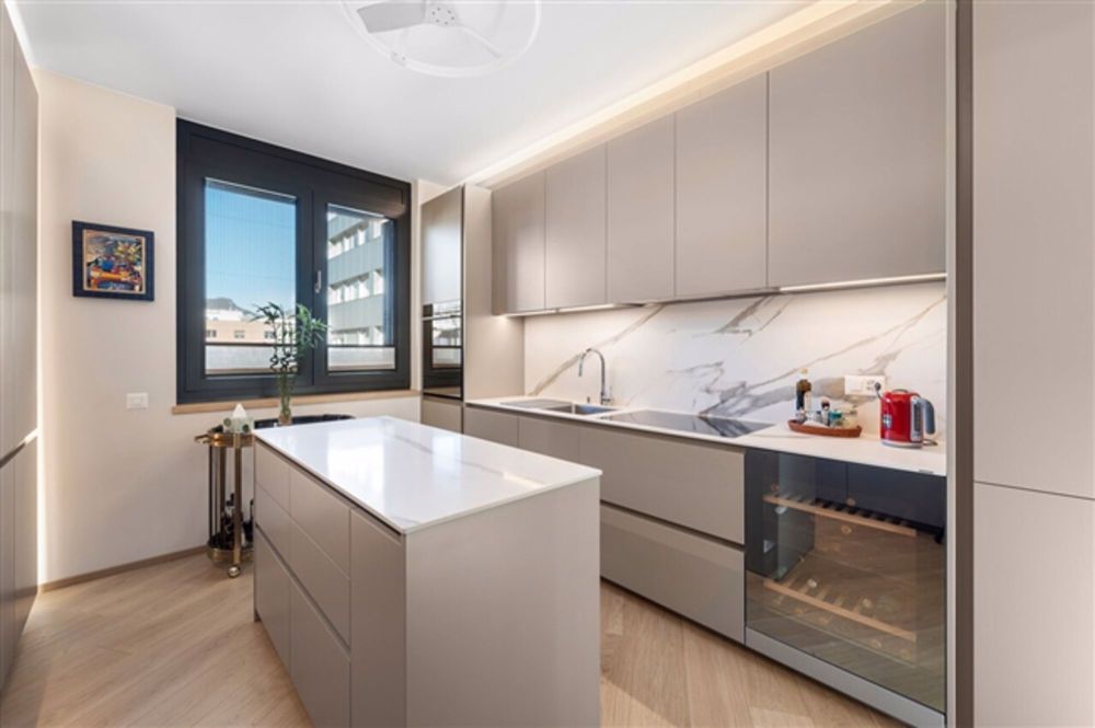 Prestigeträchtige Wohnung im Herzen von Lugano - Bild 7