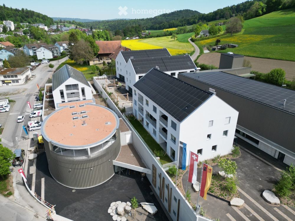 Erstvermietung von sehr grosszügigem Wohnraum an bester Zentrumslage (höchster Innenausbaustandard) -  Bild 1
