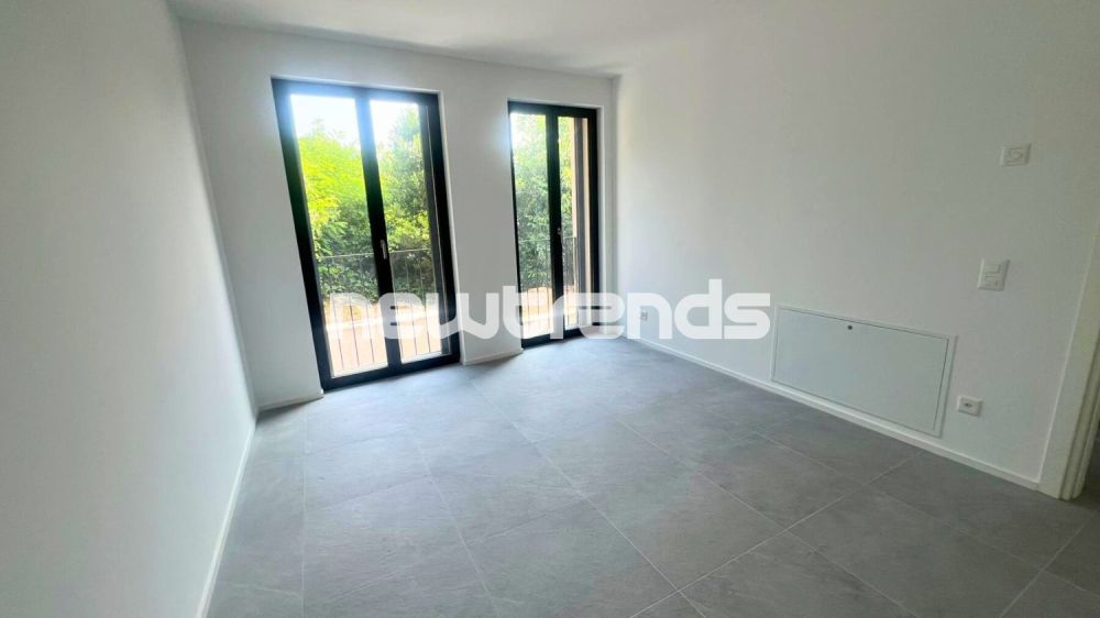 Caslano: 3,5 Zimmer mit Balkon, sofort bewohnbar. Neubau - 7