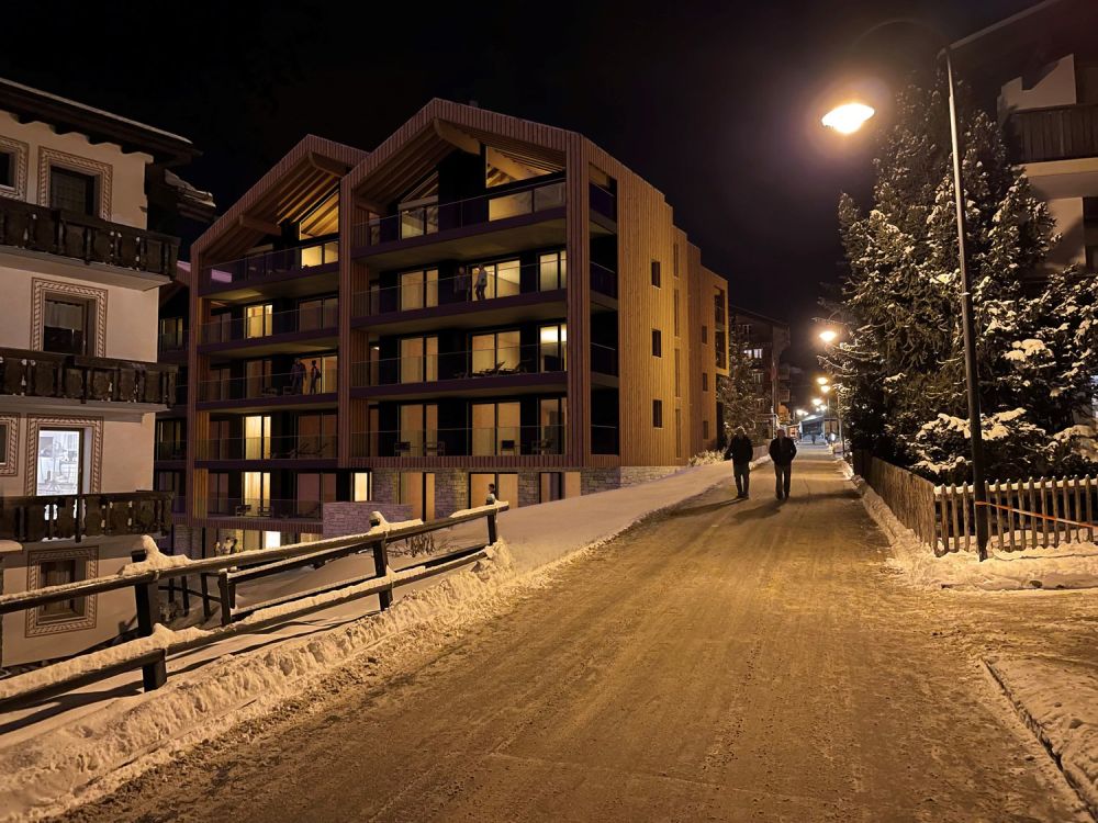 Neubau z'Dufour | 2.5 Zimmerwohnung | 4. OG |Erstwohnsitz - Vis_2 Holz dunkel