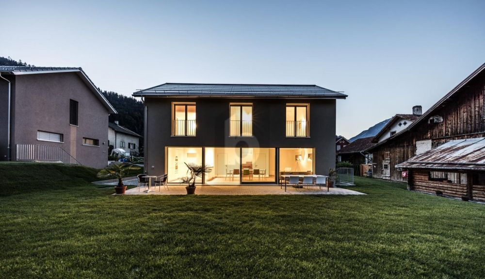 FAMILIENFREUNDLICHER NEUBAU AN RUHIGER LAGE -  Bild 3