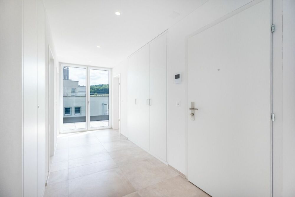 Luxuriöses Penthouse zum Erstbezug in Wil mit grosszügigen Terrassen - Bild 7