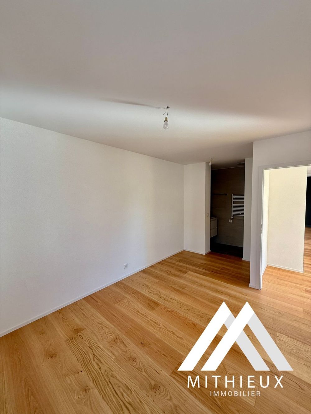 ATTIQUE NEUF DE 3.5 PCES, 112 M2 + TERRASSE PRIVÉE - SION - Bild 10