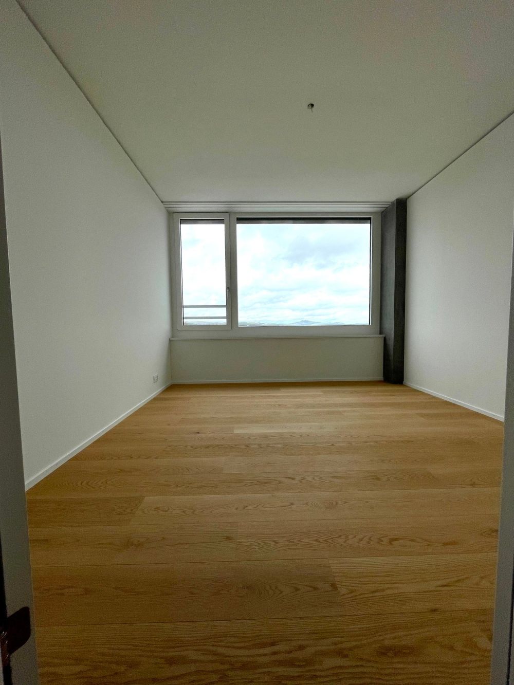 Rhyfall Tower | 5.5 Zimmer Wohnung in obersten Etagen mit Rheinfall Panorama -  Bild 6