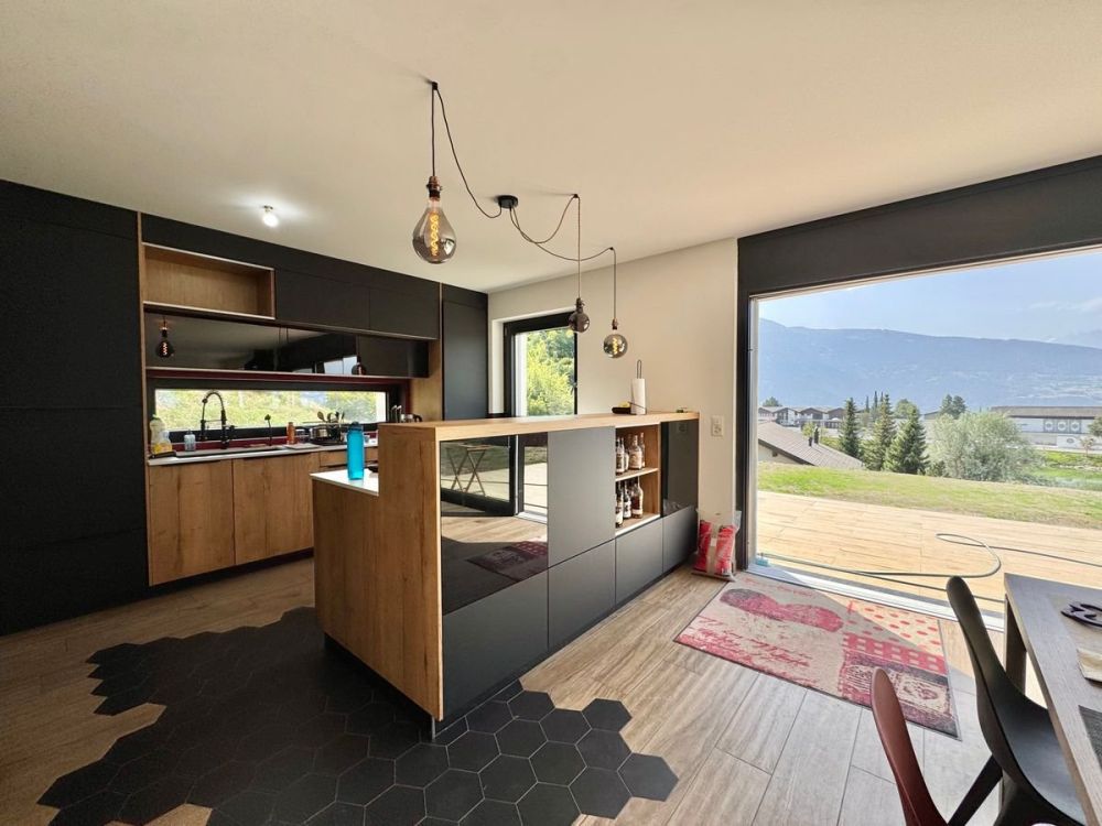 Maison neuve à Lens avec jardin et vue panoramique sur les montagnes et le lac -  Bild 10