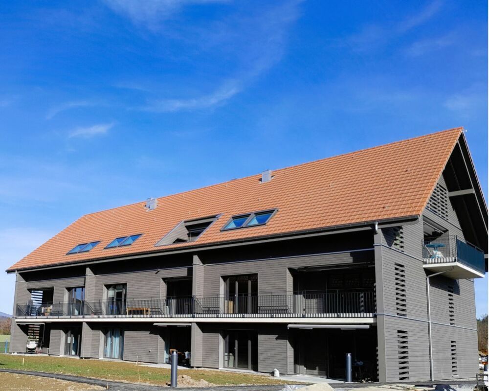 Wohnen und Arbeiten unter einem Dach in einer traumhaften 4.5- Zi- Dachwohnung mit Galerie - Bild 3