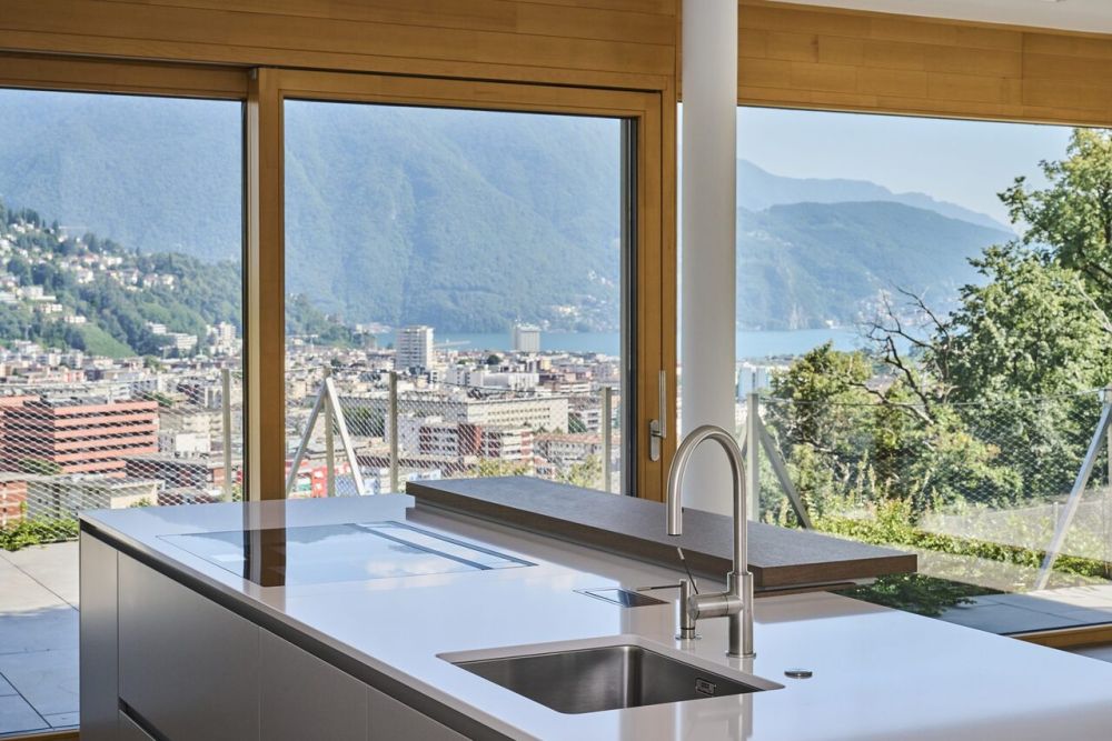 Attico in vendita a Lugano 4,5 locali con terrazza, giardino e vista - Bild 1