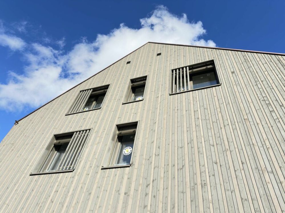 Grosszügige Erdgeschosswohnung mit durchdachtem Grundriss und privater Umgebungsfläche -  Bild 6