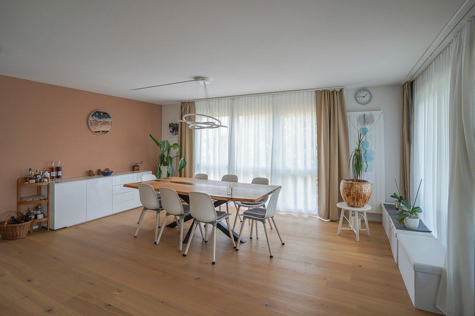 Renovierte 5½-Zimmer-Wohnung mitten in Zollikofen -  Bild 1