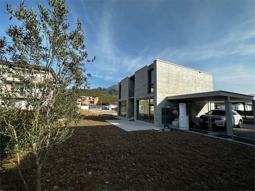 NUOVA ED AMPIA VILLA CON GIARDINO -  Bild 5