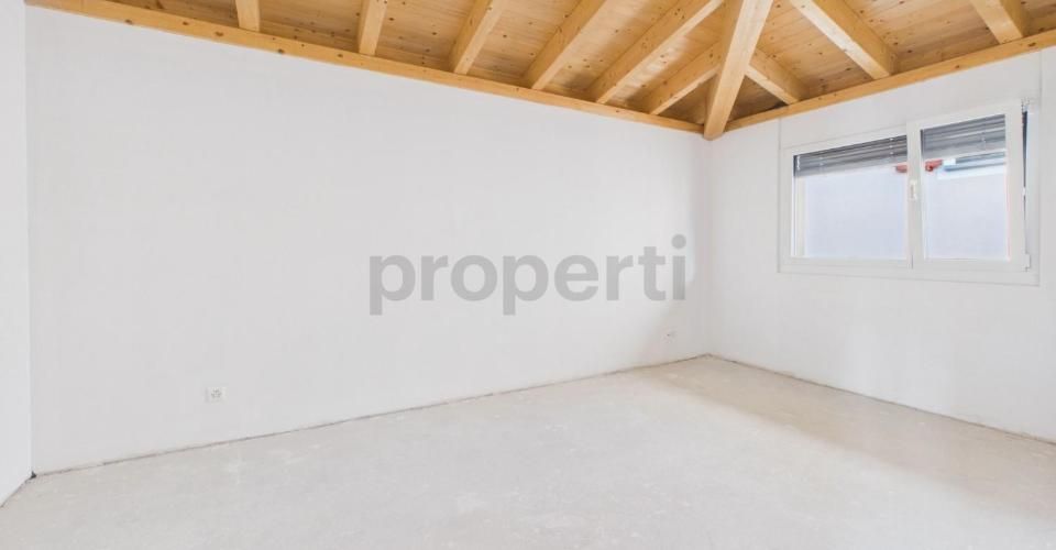 Immeuble entièrement rénové, agencement fonctionnel & haute efficacité énergétique ! - Appartement 2.5 pièces - image - 4