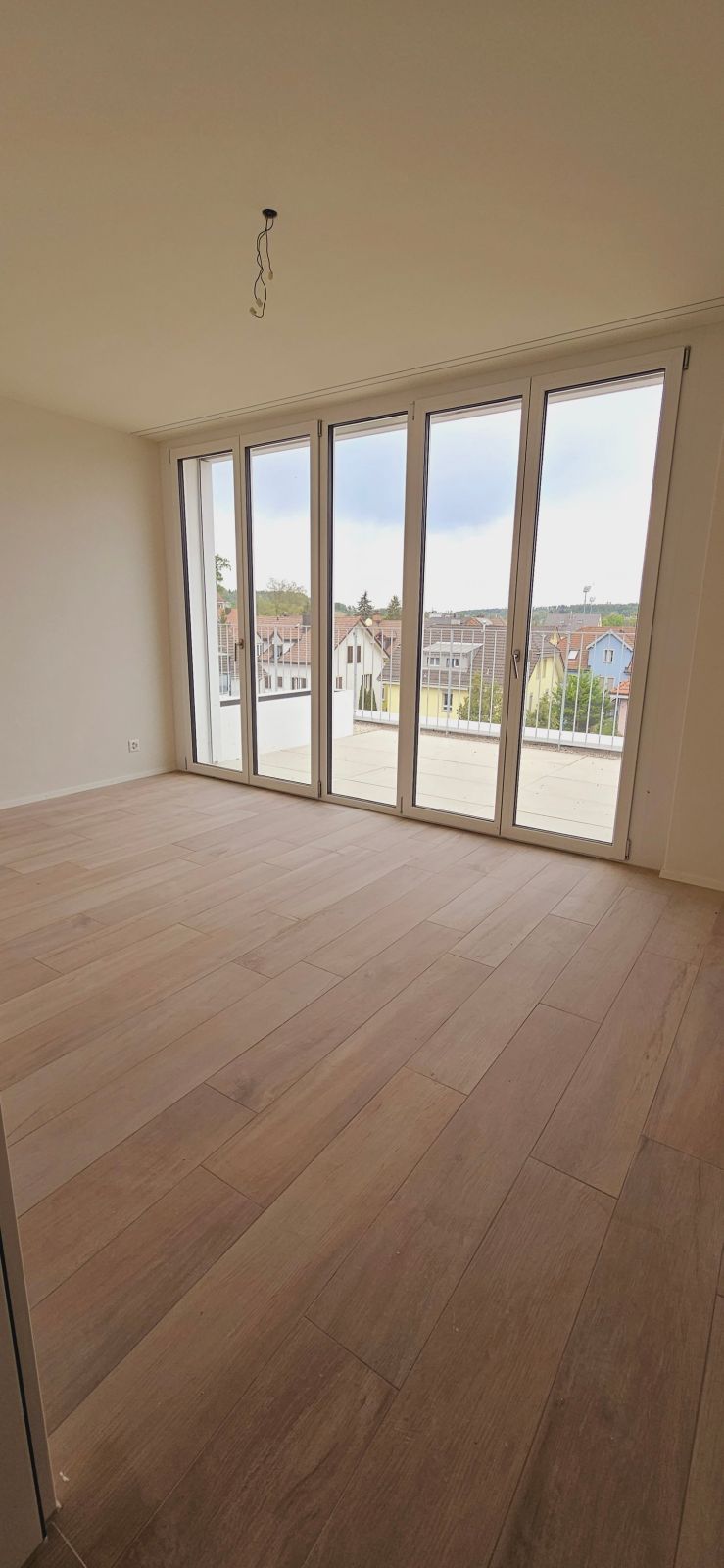Erstvermietung Waldhofstrasse 4 - Stilvoll wohnen mit urbanem Flair - 20260428_153634