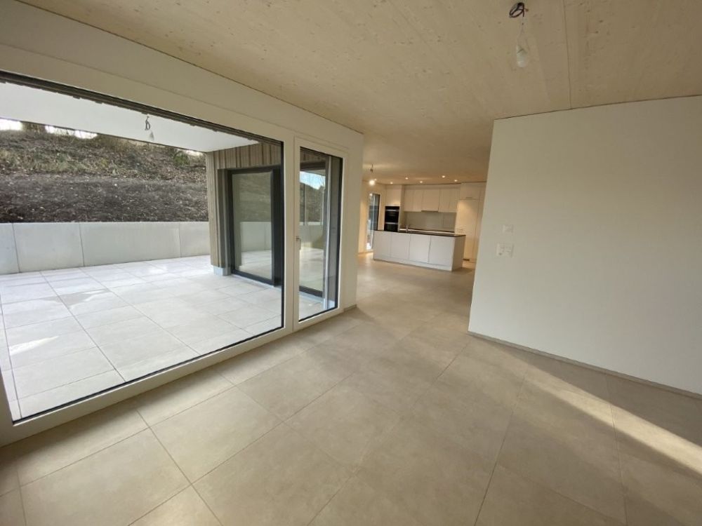 Reserviert Neu Erstbezug 5.5 Einfamilenhaus mit Garten rund ums Haus -  Bild 7