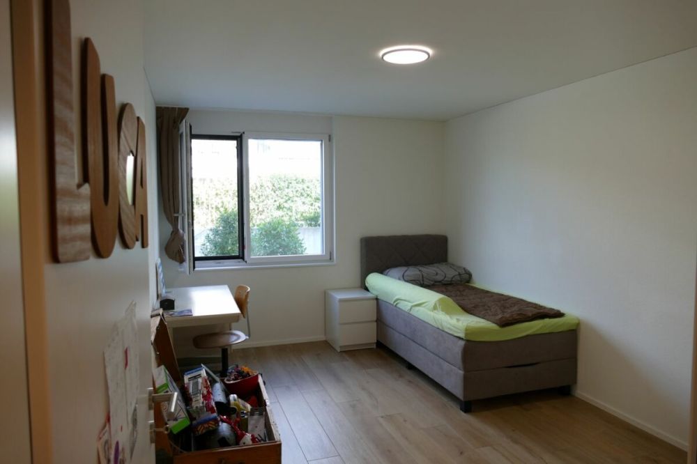 4.5-Zimmer-Erdgeschosswohnung mit Gartensitzplatz -  Bild 9