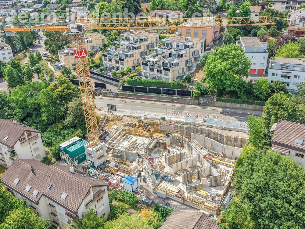 1 Zi.-Souterrainwohnung (W1) - nur noch drei Wohnungen verfügbar! - Luftaufnahme der Baustelle Stand 01.07.2026