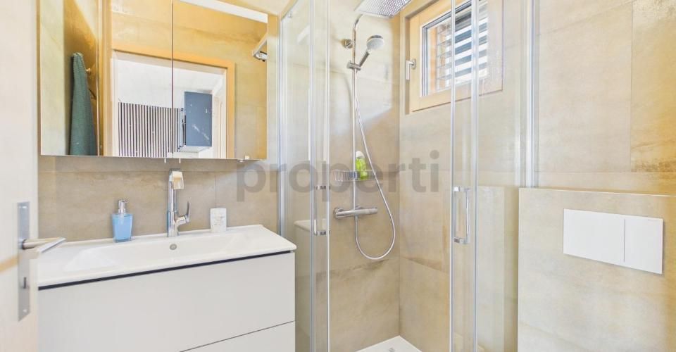 Moderne 5.5 pièces maison mitoyenne avec parking, Lens - Maison contiguë 5.5 pièces - image - 11
