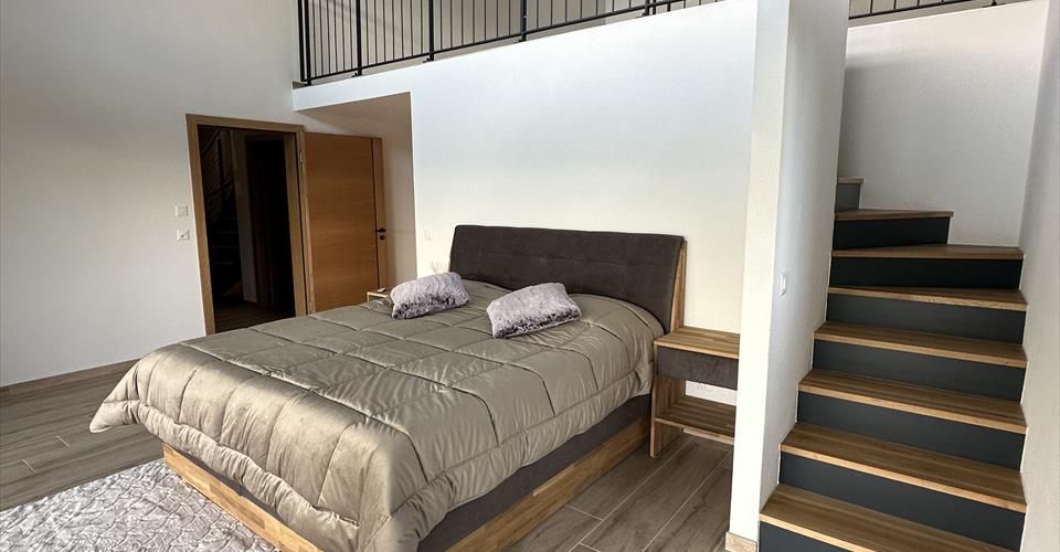 Villa familiale neuve avec vue panoramique – Crans-Montana - Villa 5.5 pièces - image - 9
