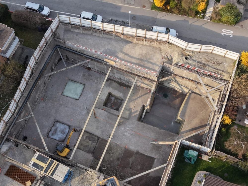 Privatsphäre & Umschwung - 200m2 Aussenfläche -  Untergeschoss Gartenwohnung -  Bild 4