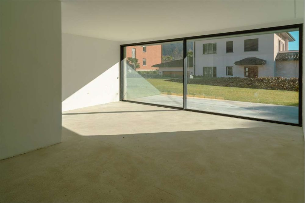 Maroggia splendido 3.5 loc con giardino privato a due passi dal lago -  Bild 11